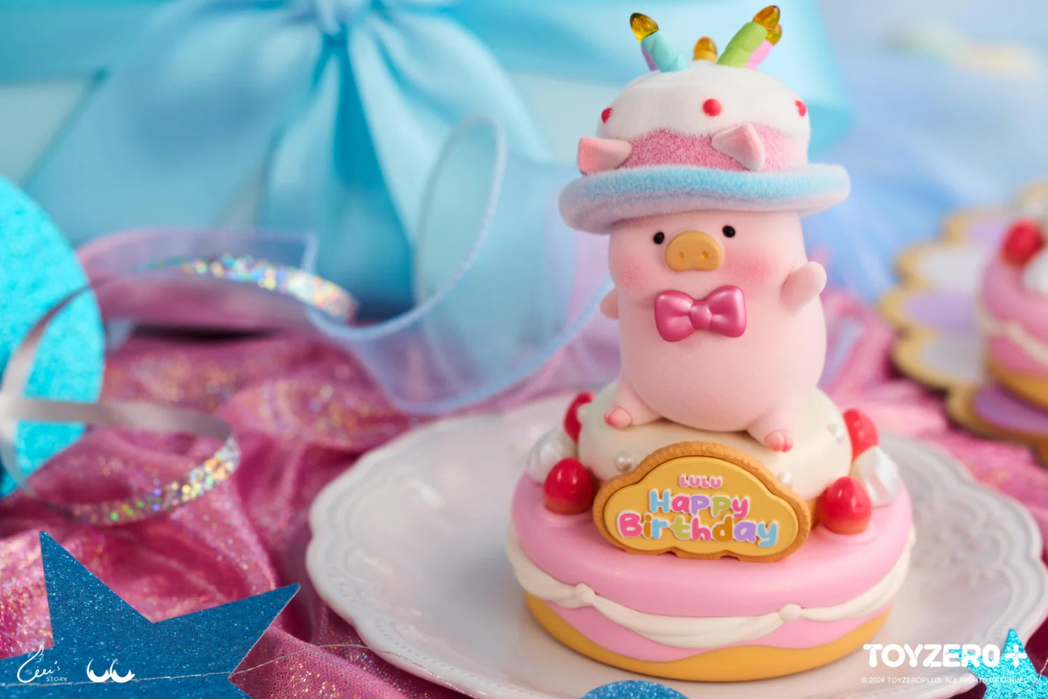 Lulu The Piggy-5th Anniversary Birthday Cake Premium Set
