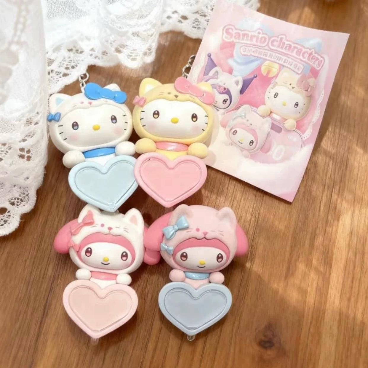 Sanrio Characters Guardian Meow Squad Series Lying Bean (Box of 12）