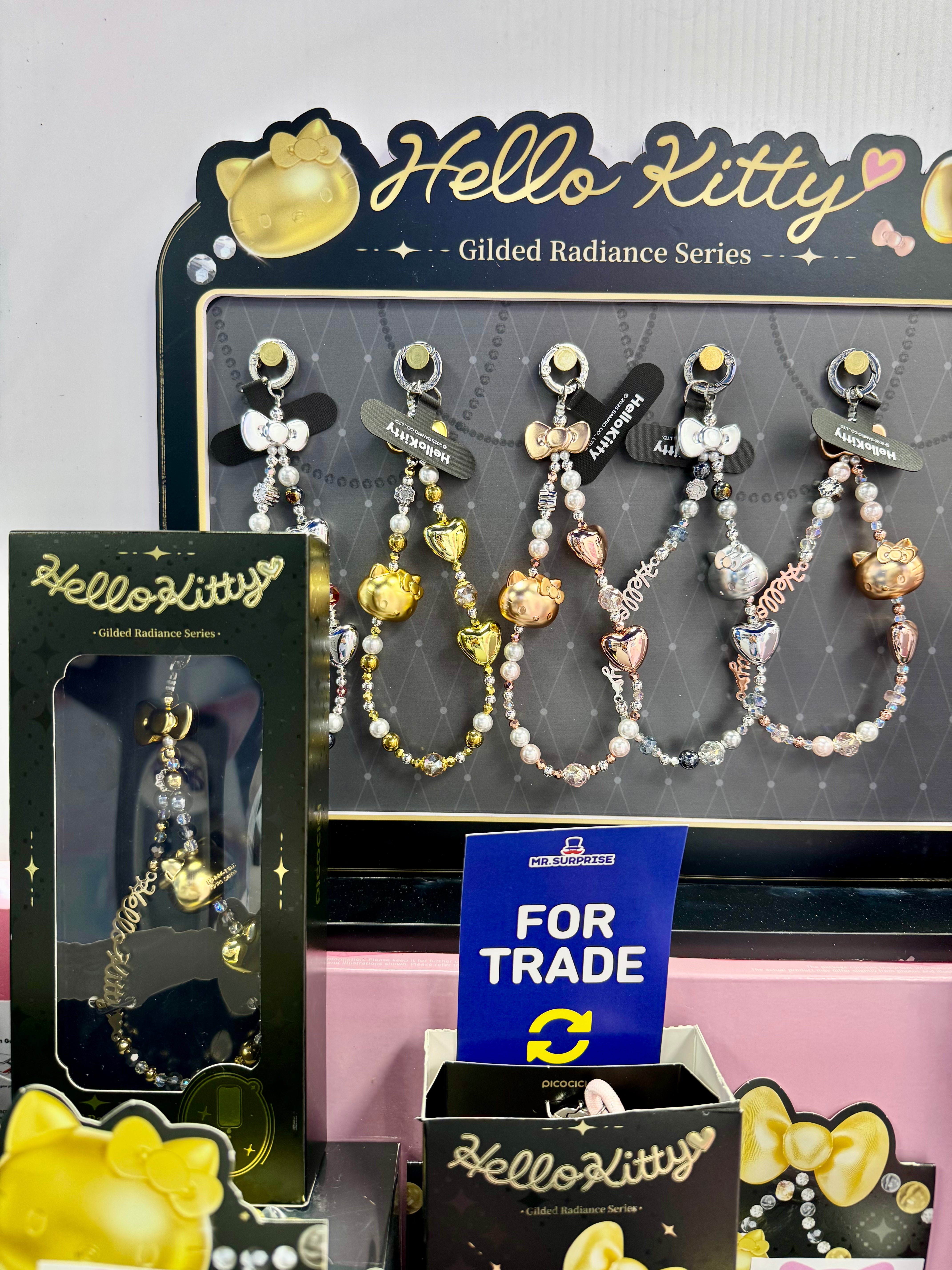 Hello Kitty Gilded Radiance Series Phone Chains (Box of 6)